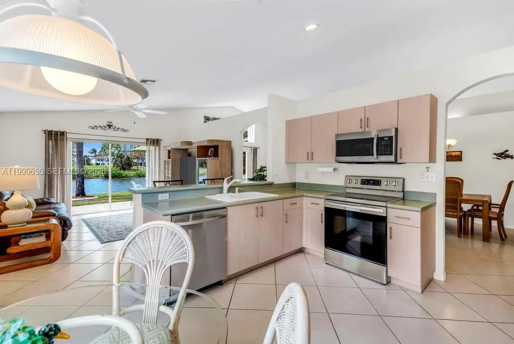 17548 SW 28th Ct, Miramar FL 33029