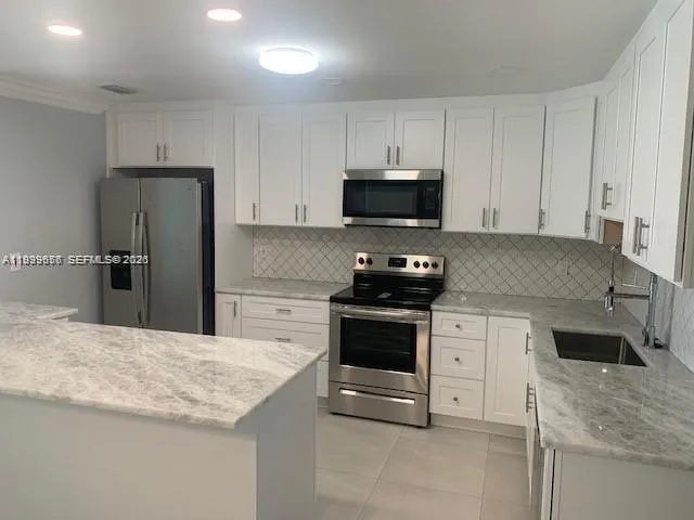 272 NW 79th Ave # 0, Margate FL 33063