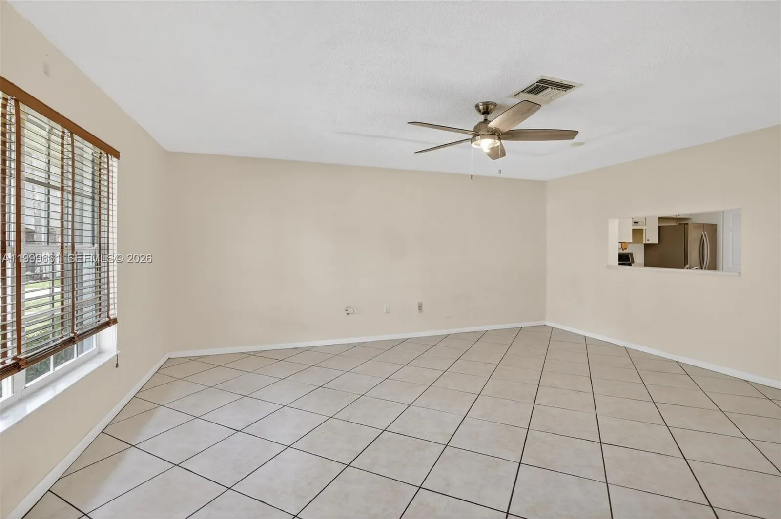 10845 NW 8th St, Pembroke Pines FL 33026