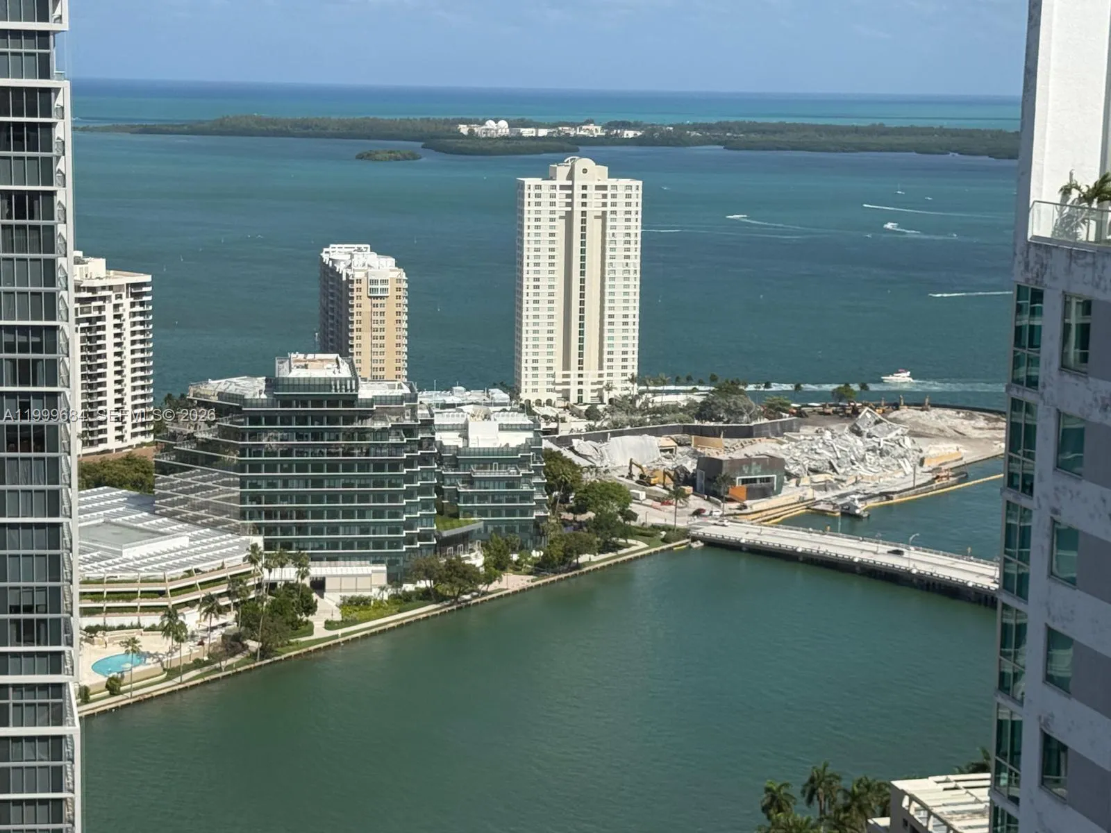 77 SE 5TH Street # 4214, Miami FL 33131