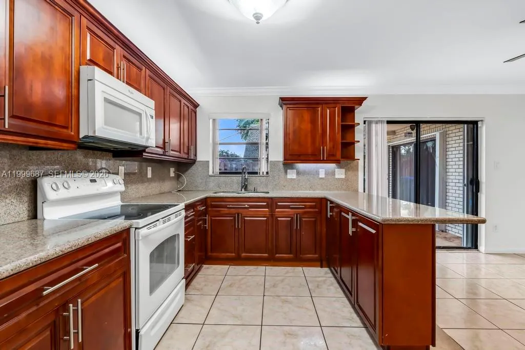 8107 SW 23rd Ct # 29D, North Lauderdale FL 33068