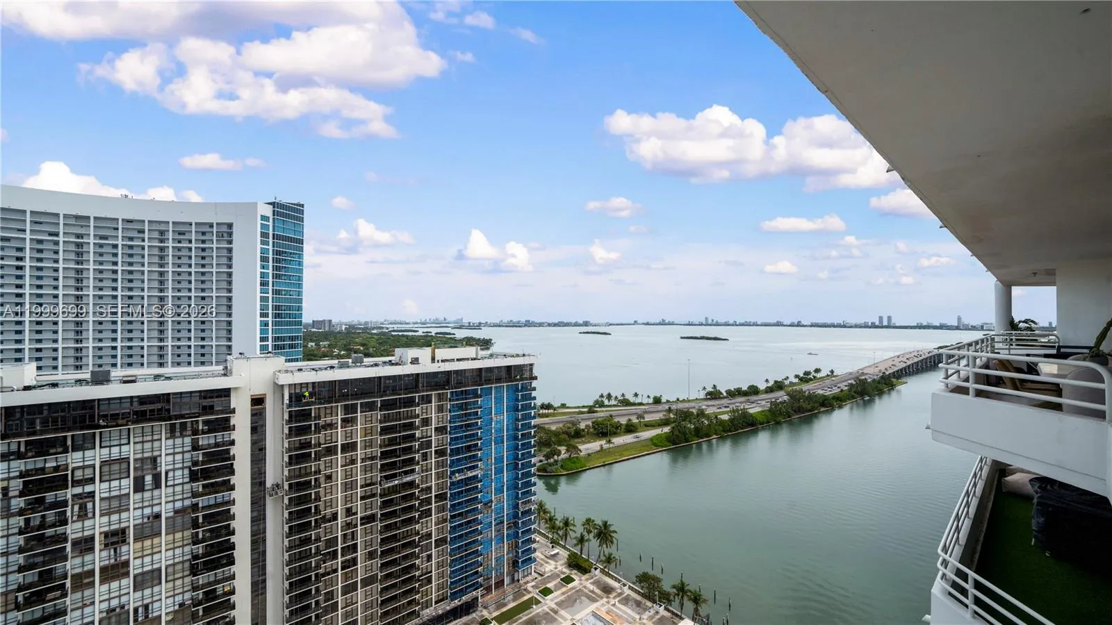 555 NE 34th St # 2706, Miami FL 33137