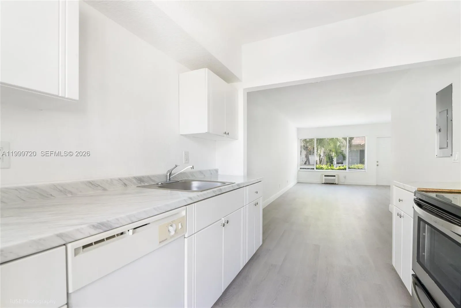 9790 E Bay Harbor Dr # 2N, Bay Harbor Islands FL 33154