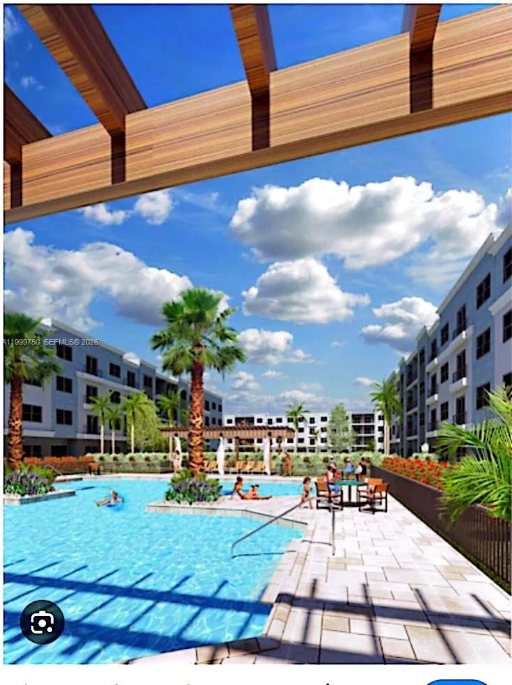 1230 southstation # 205, Orlando FL 32809