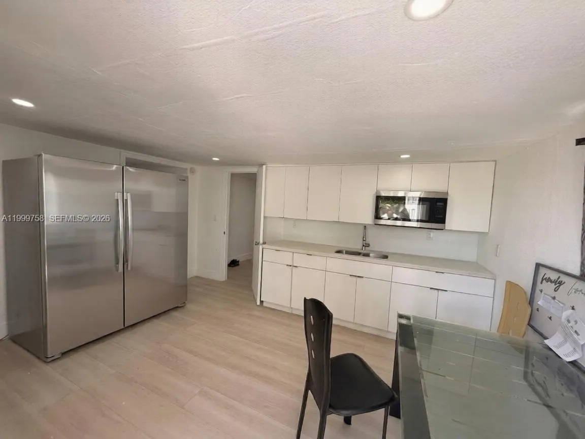 15841 NW 18th Pl # B, Miami Gardens FL 33054