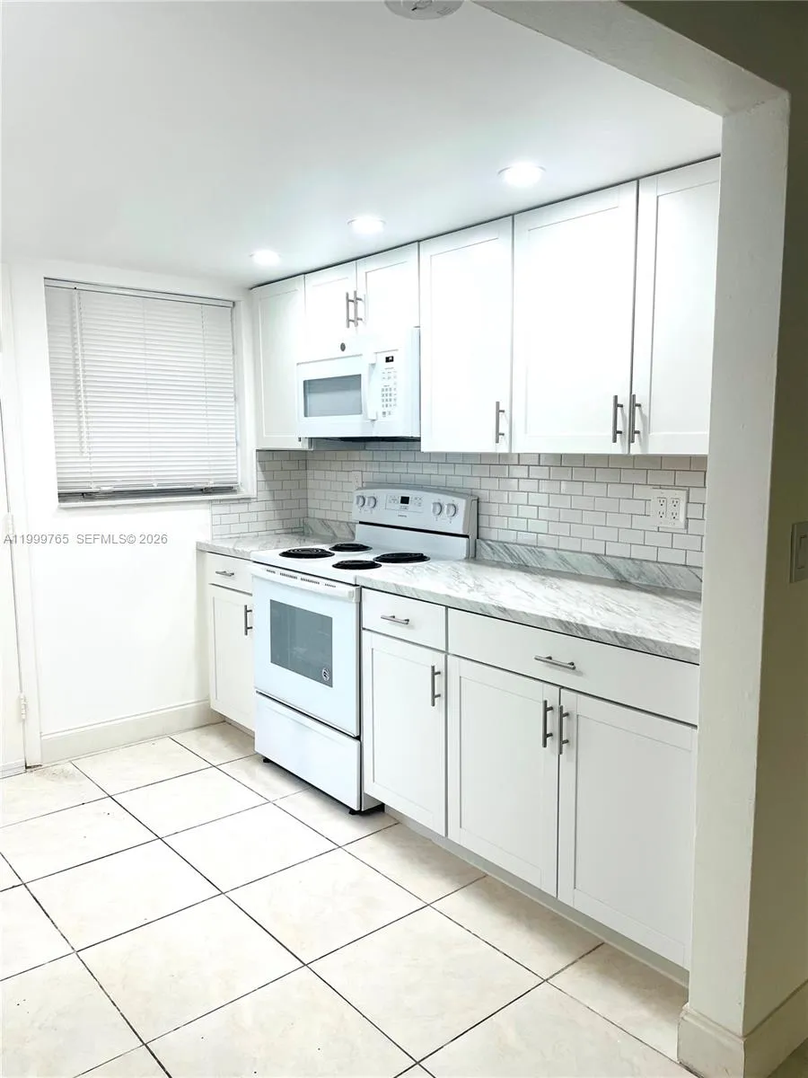 11840 NE 19th Dr # 5, North Miami FL 33181