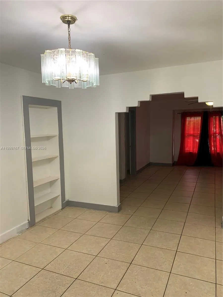 750 NW 118th St # 0, Miami FL 33168