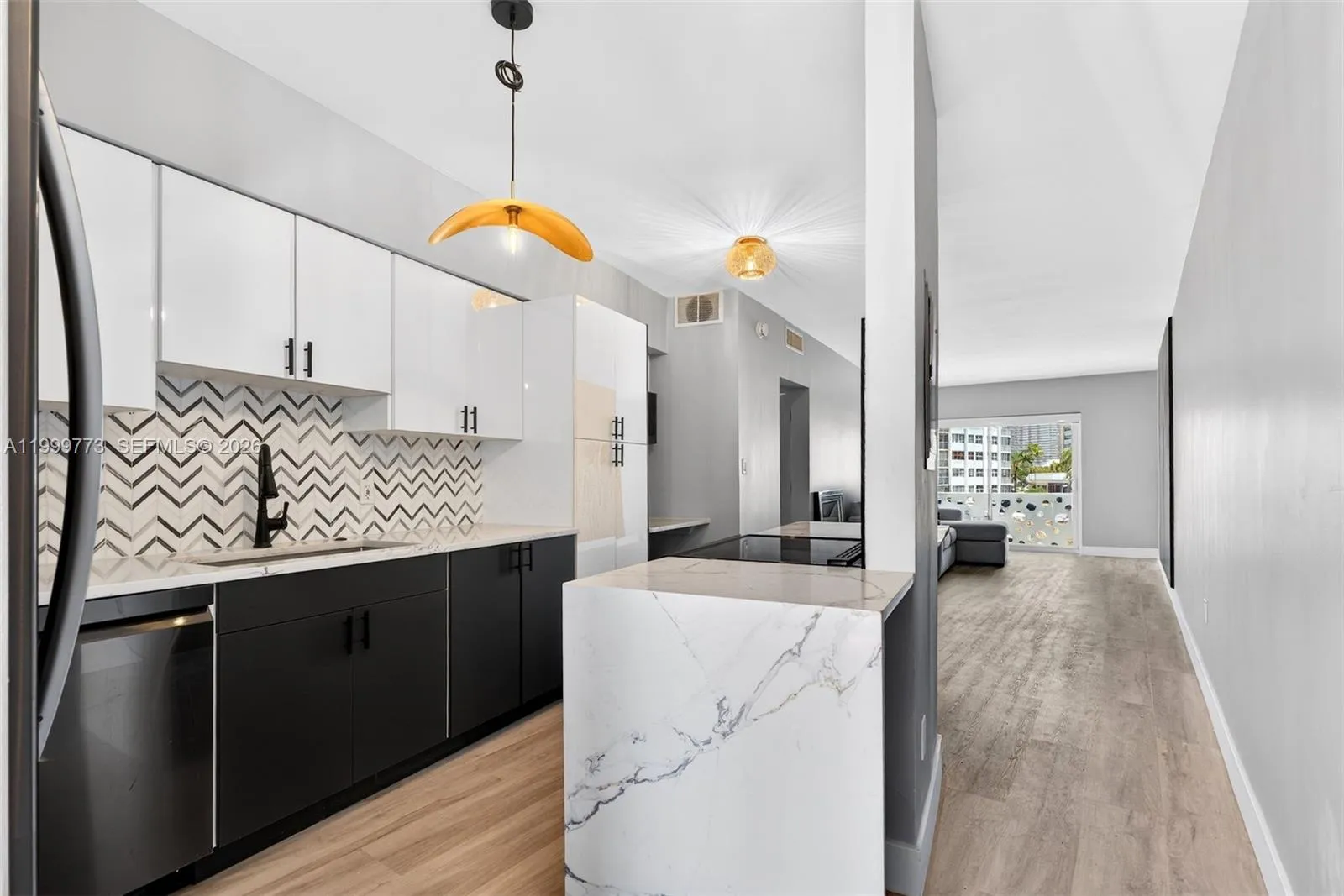 2500 Diana Dr # 216, Hallandale Beach FL 33009