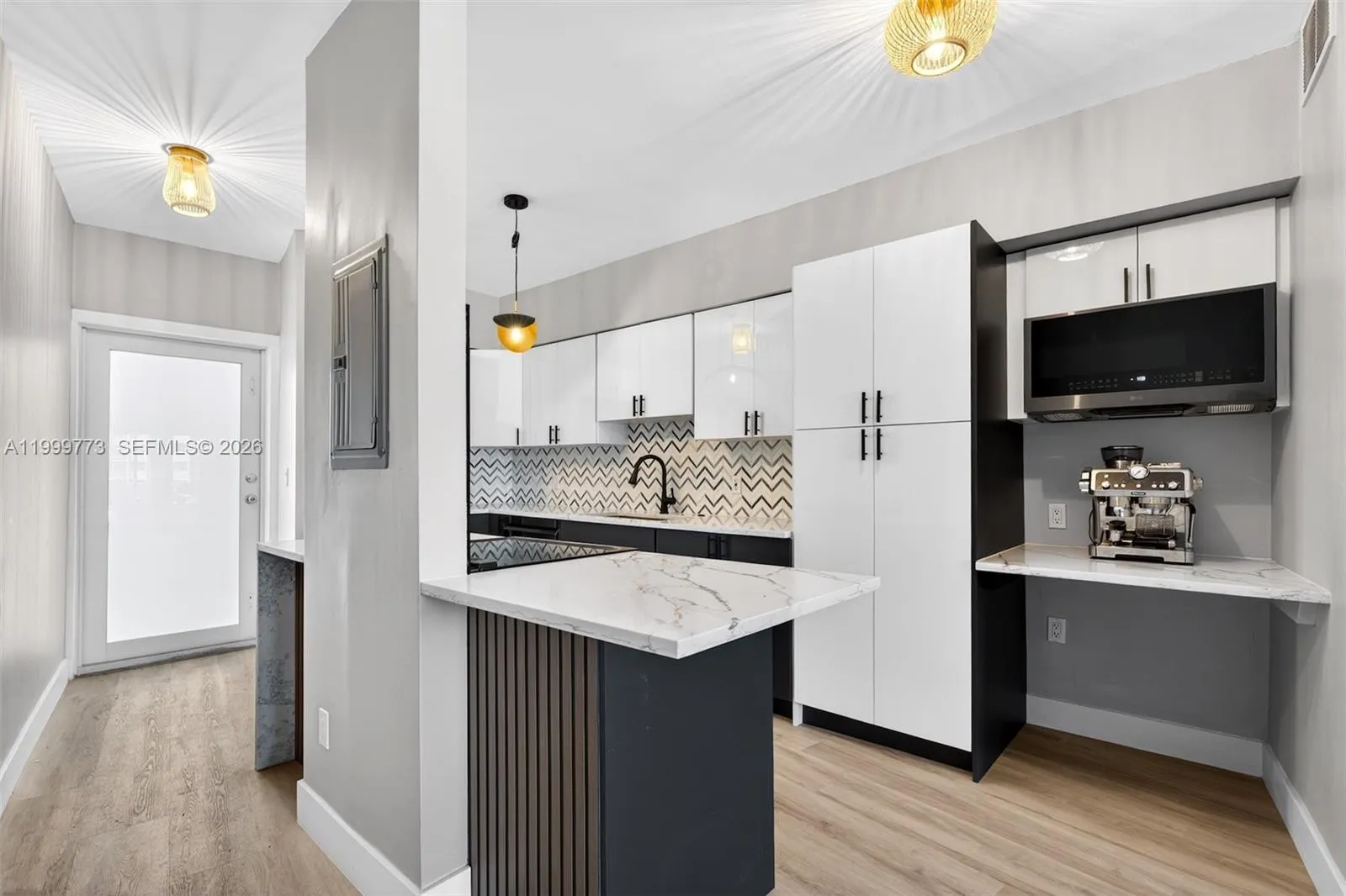 2500 Diana Dr # 216, Hallandale Beach FL 33009