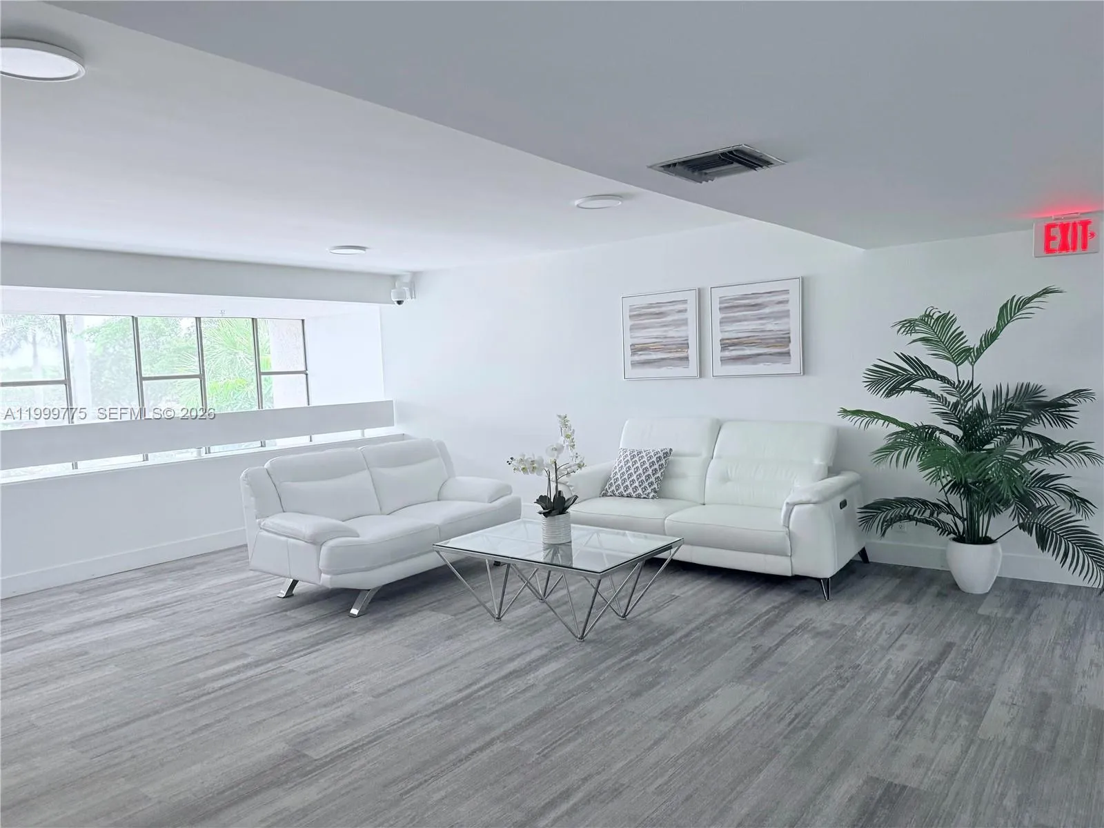 16500 Golf Club Rd # 309, Weston FL 33326