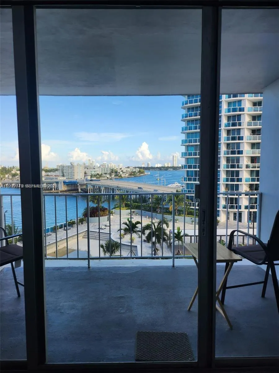 1865 79th St Cswy # 8E, North Bay Village FL 33141