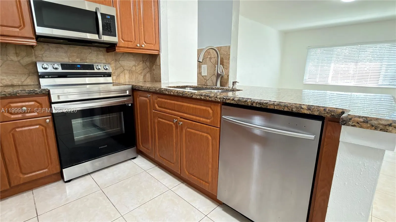 403 SW 148th Ave # 3B, Pembroke Pines FL 33027