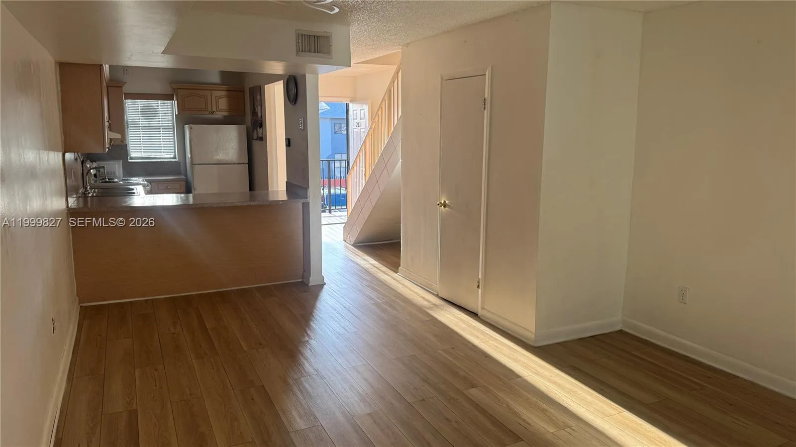 2319 W 60th St # D203, Hialeah FL 33016