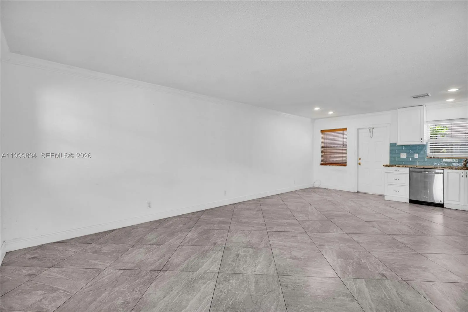 1722 Mayo St # 103, Hollywood FL 33020