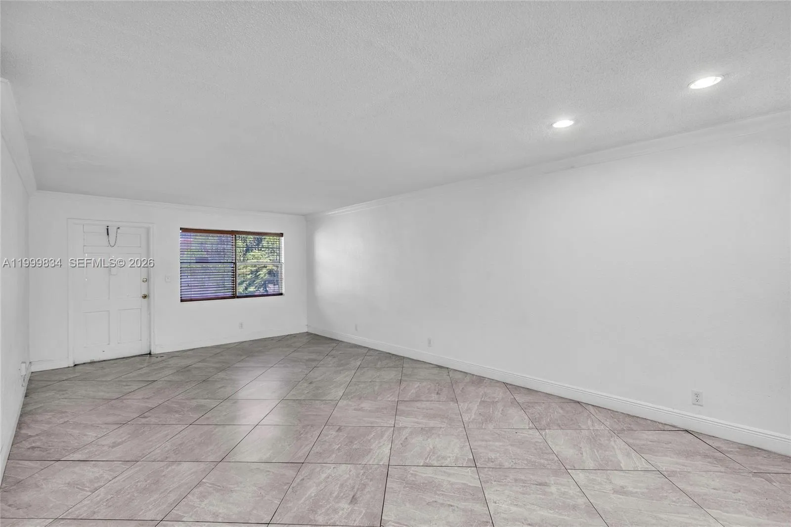 1722 Mayo St # 103, Hollywood FL 33020