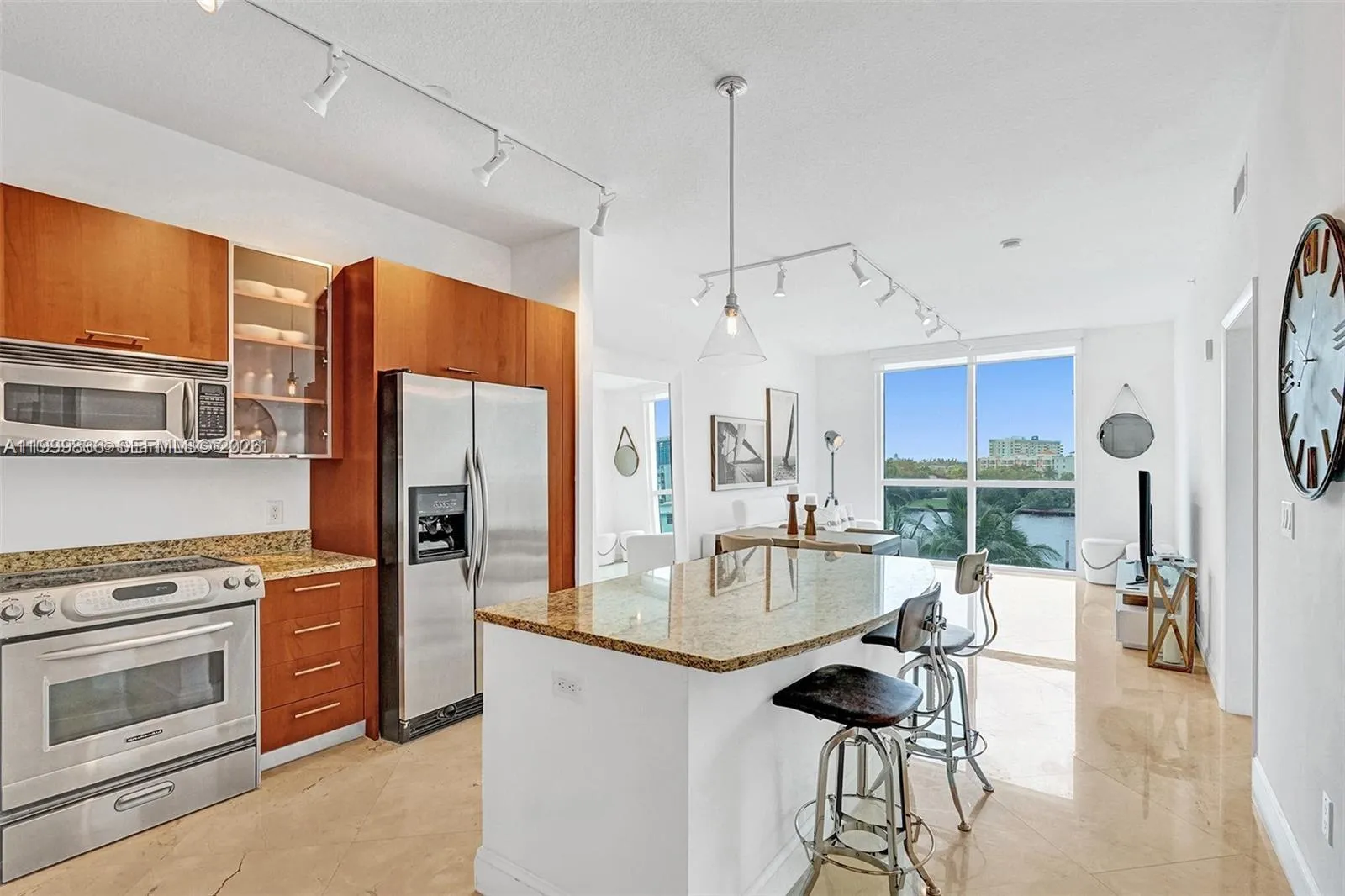 1945 S Ocean Dr # 407, Hallandale Beach FL 33009