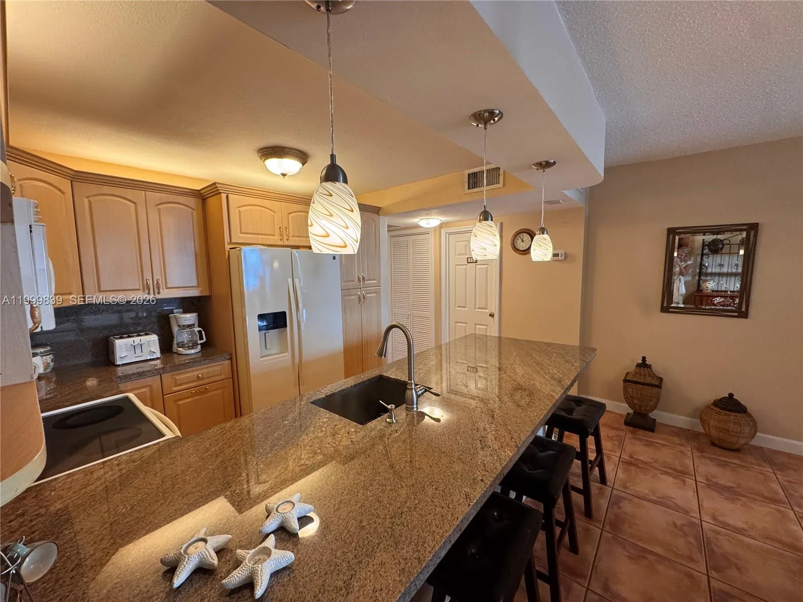 3725 S Ocean Dr # 421, Hollywood FL 33019