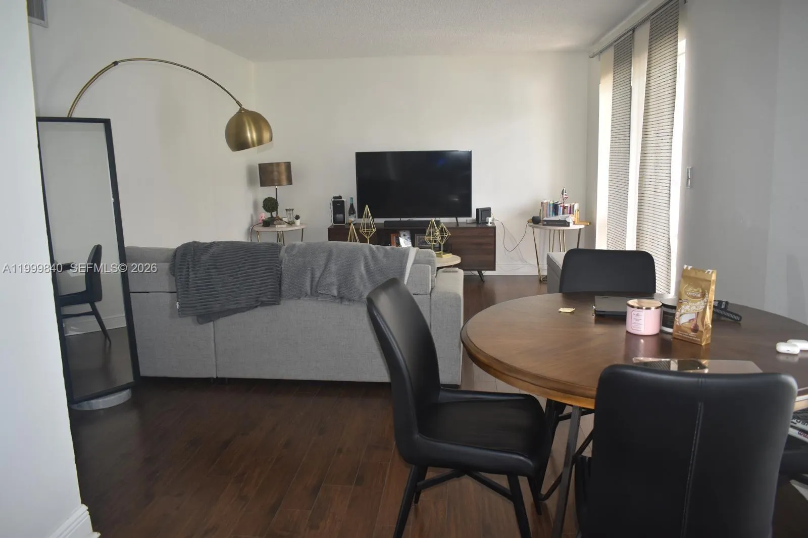 5231 Geneva Way # 204, Doral FL 33166