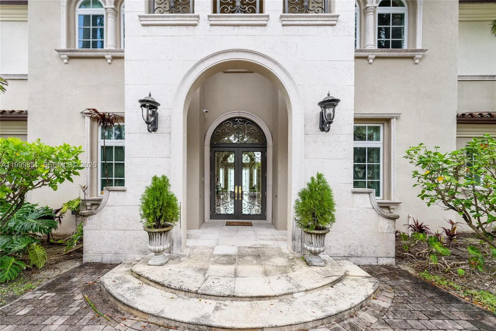 12101 Moss Ranch Rd, Pinecrest FL 33156