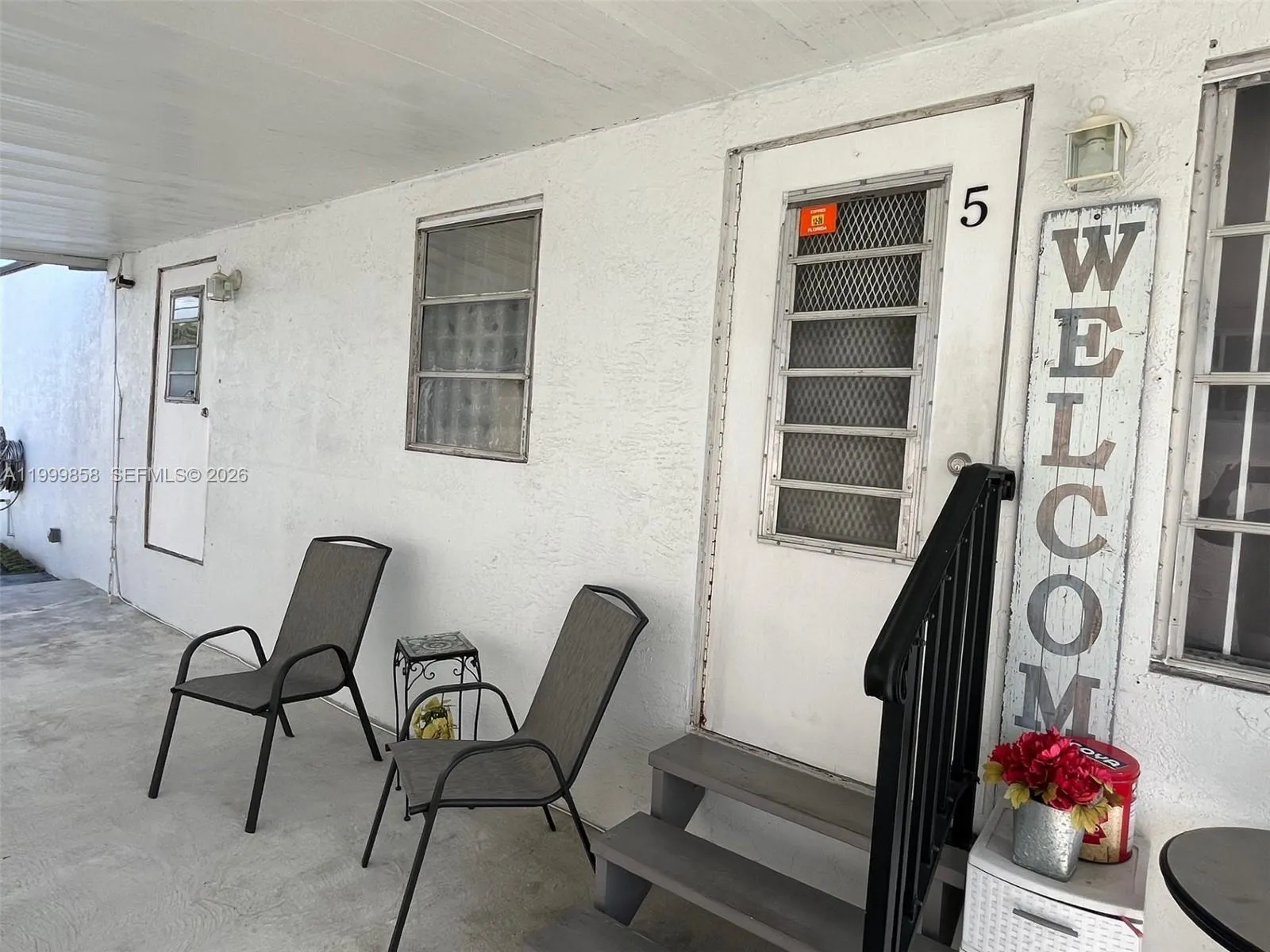 425 E 33rd St, Hialeah FL 33013