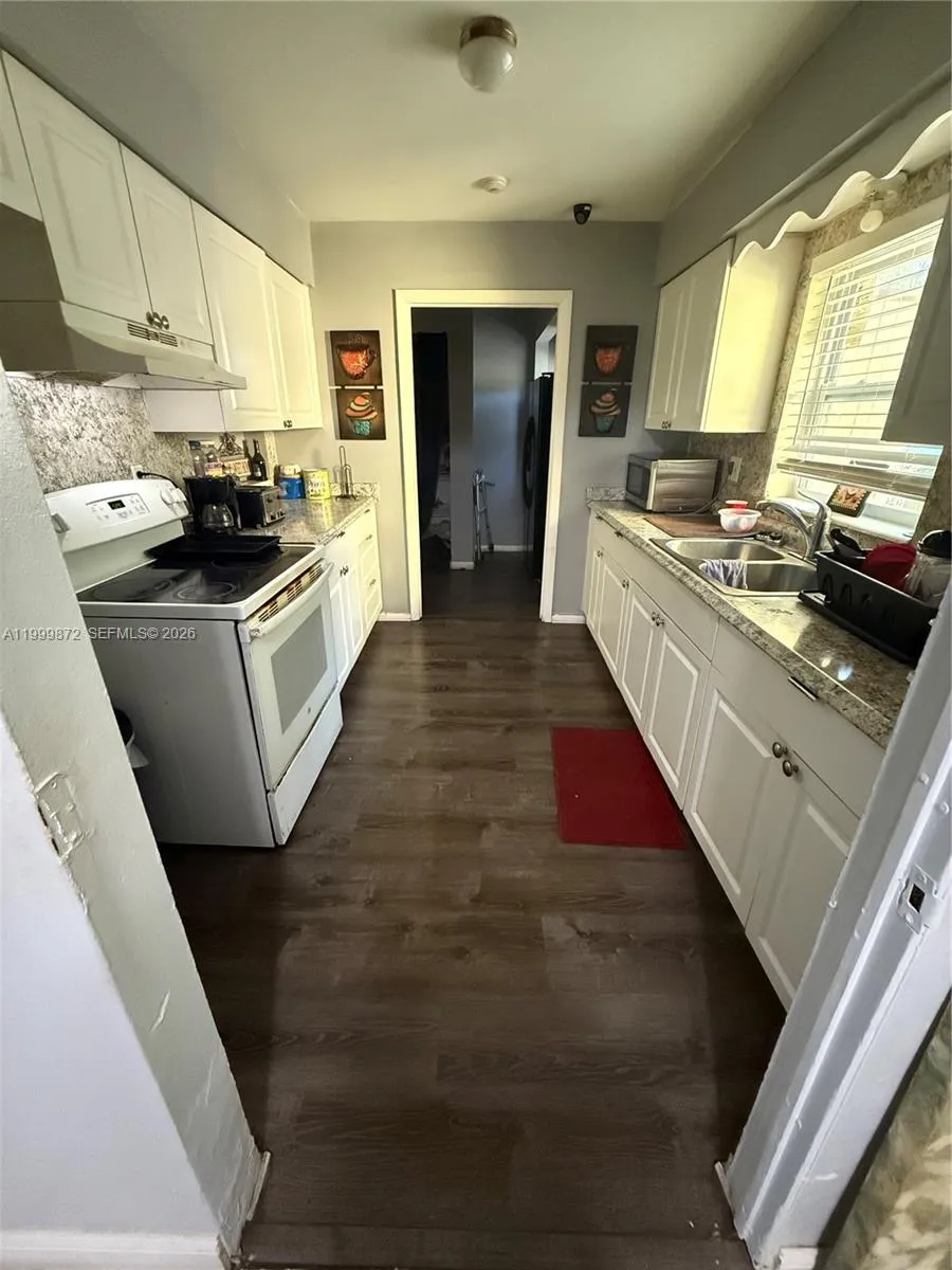 3120 Avenue Q, Fort Pierce FL 34947