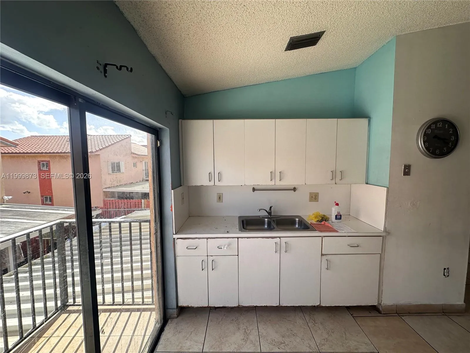 7952 W 29th Way # 202, Hialeah FL 33018