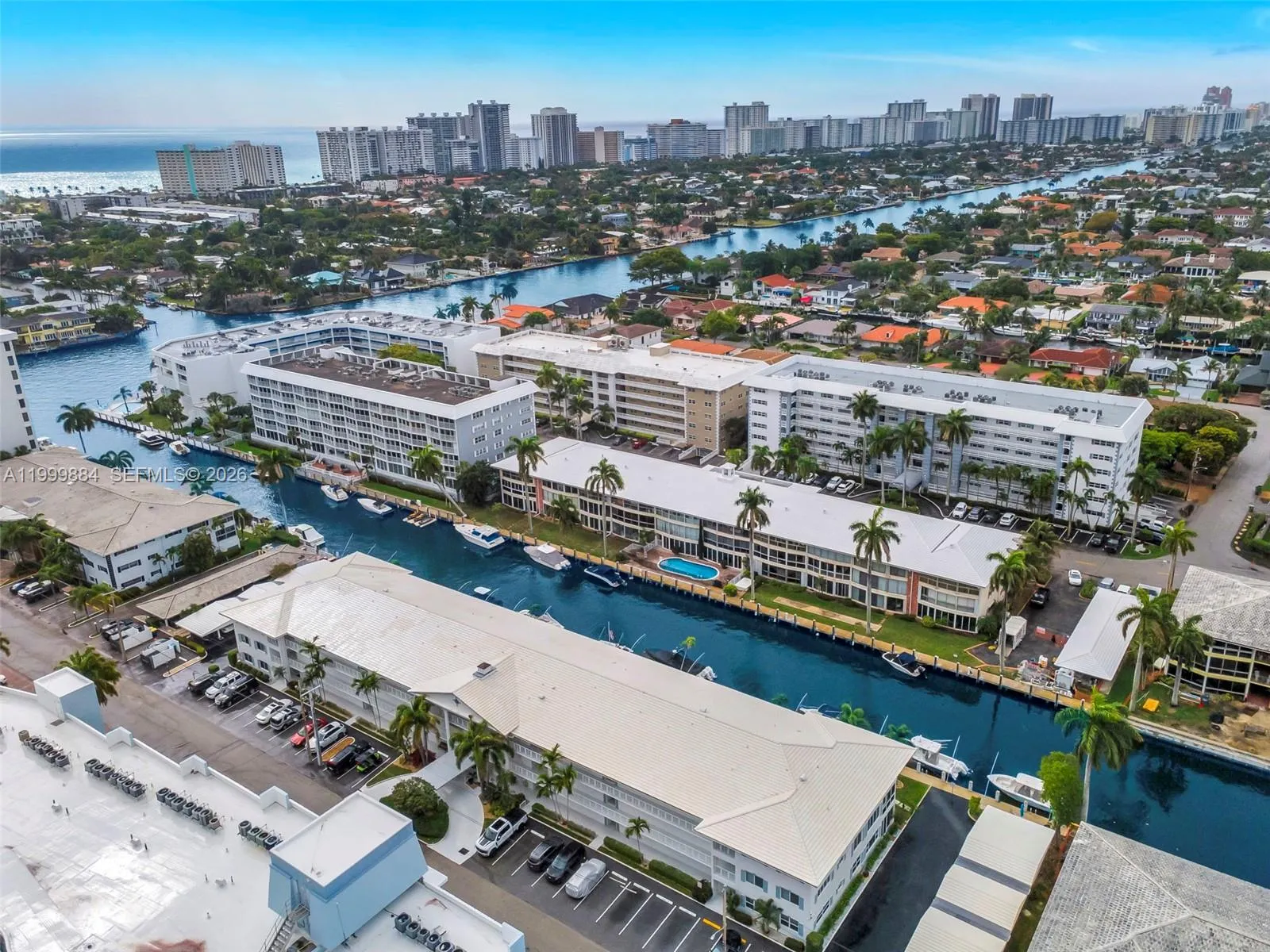 3050 NE 48th St # 208, Fort Lauderdale FL 33308