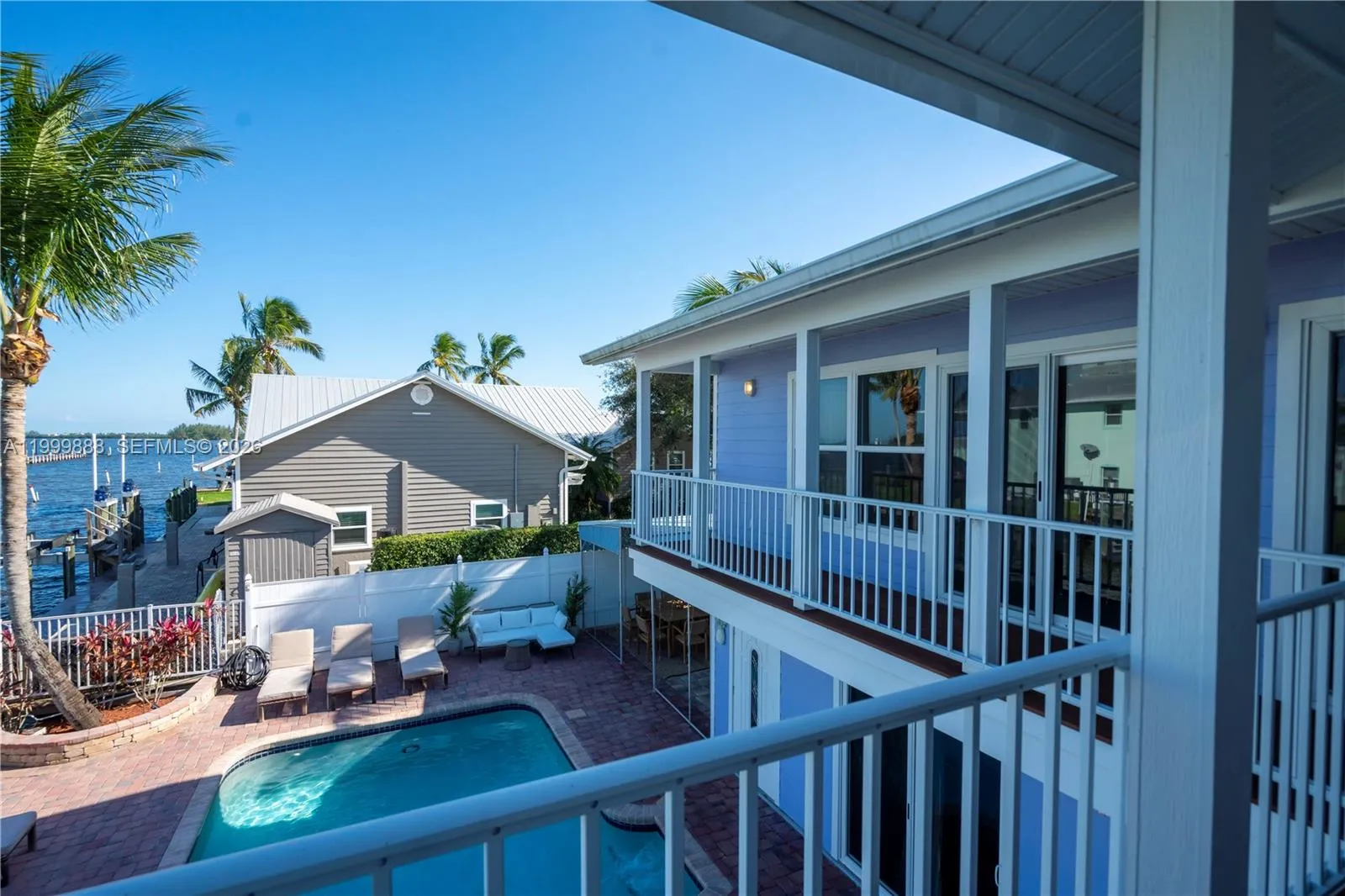 474 Peninsula Dr, Fort Pierce FL 34946