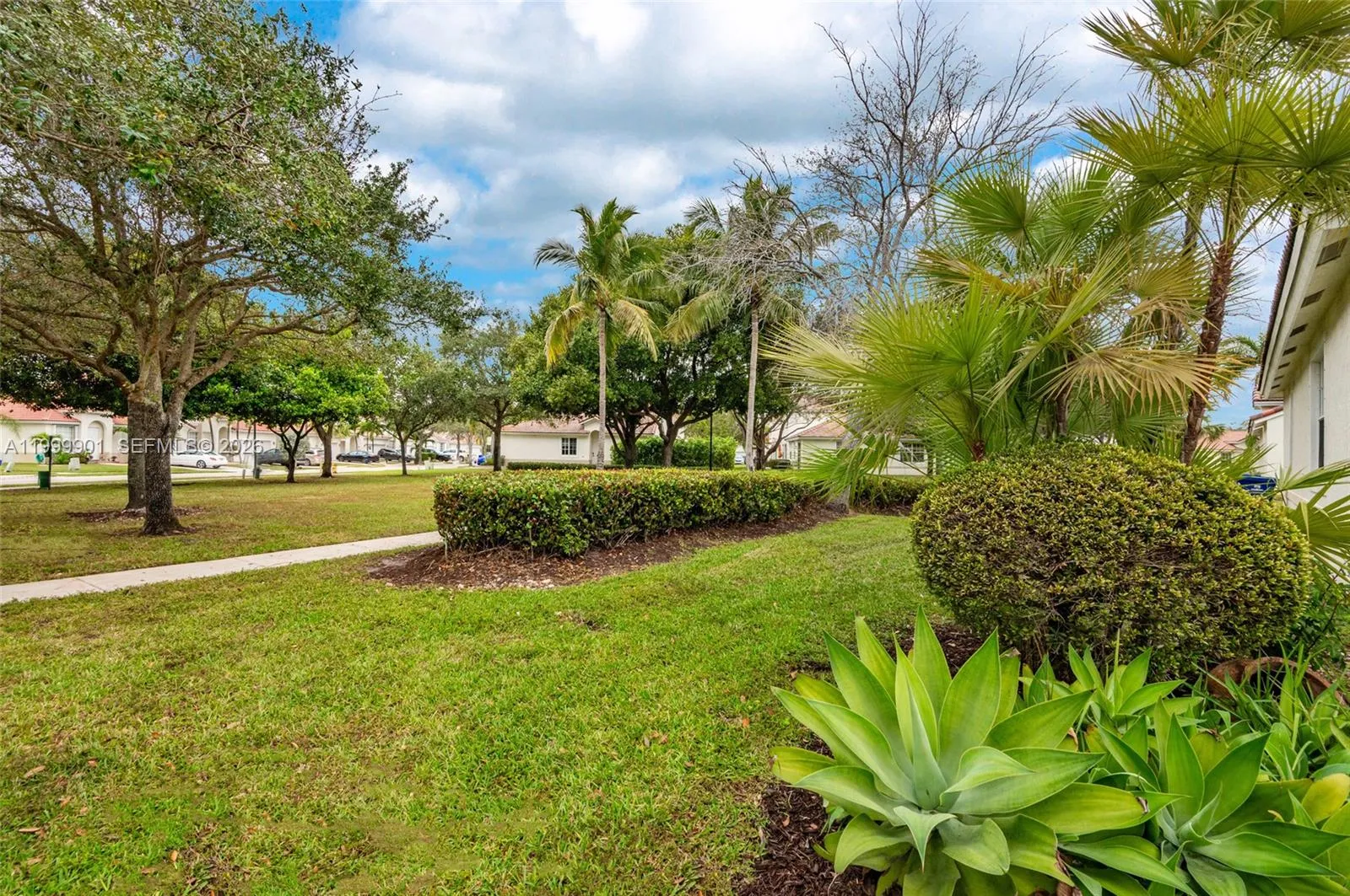 18823 SW 28th St, Miramar FL 33029