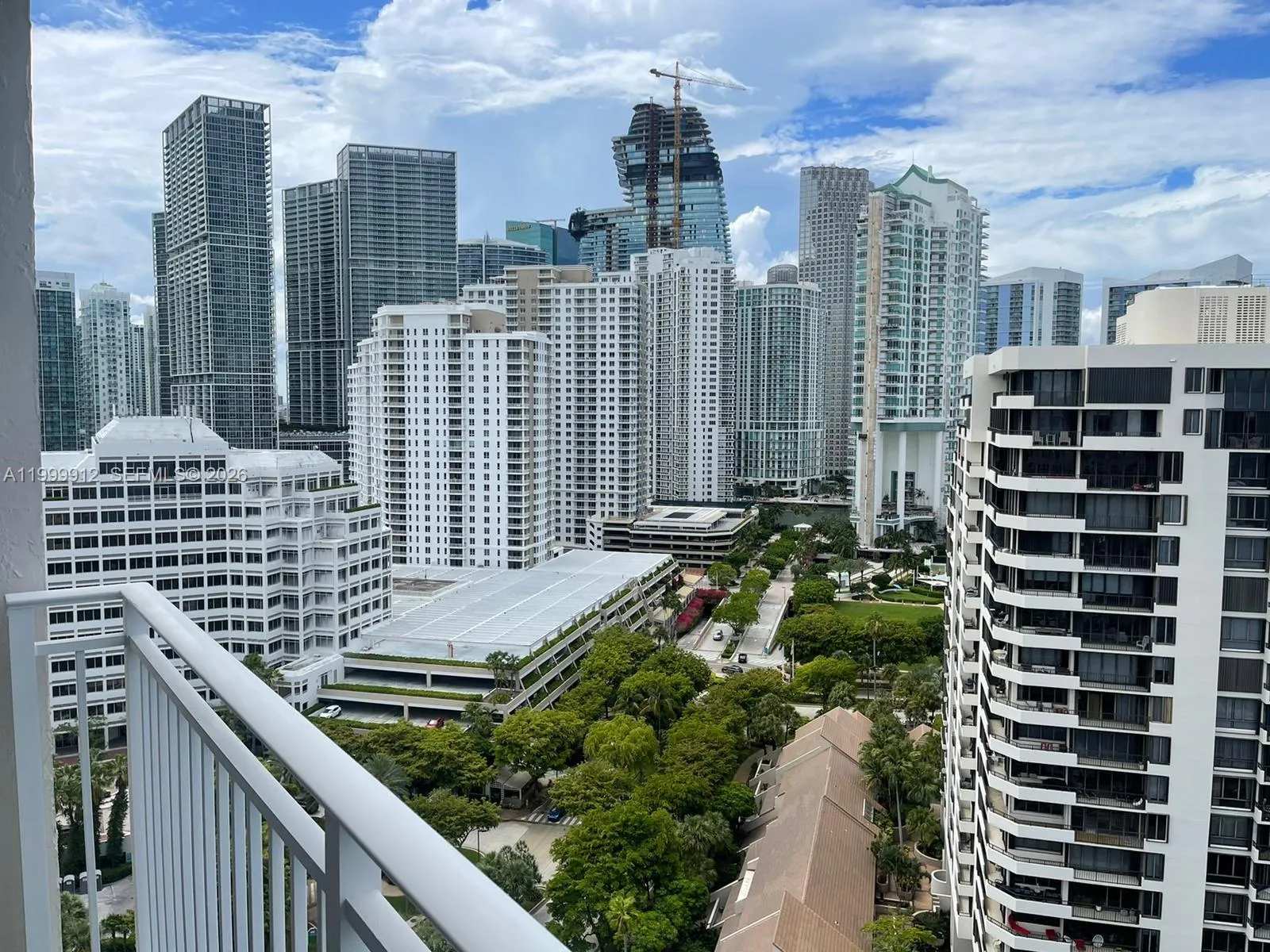 770 Claughton Island Dr # 19, Miami FL 33131