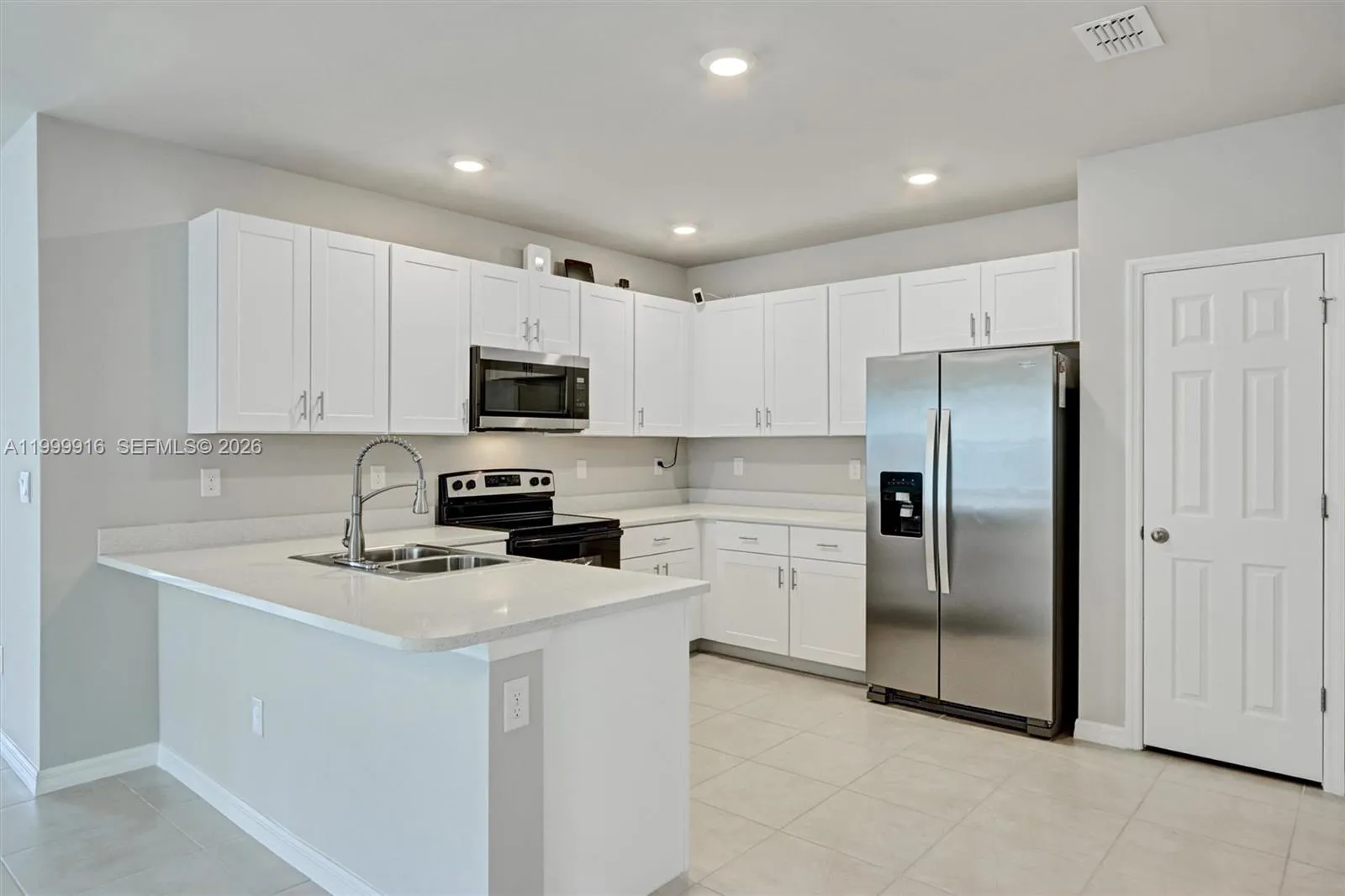 20462 Plumwood Loop, North Fort Myers FL 33917