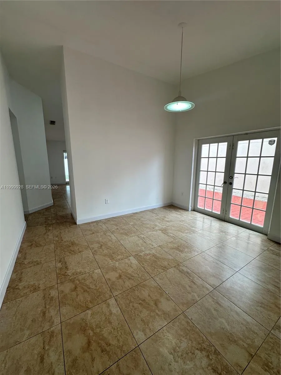 7862 SW 157th Ct, Miami FL 33193