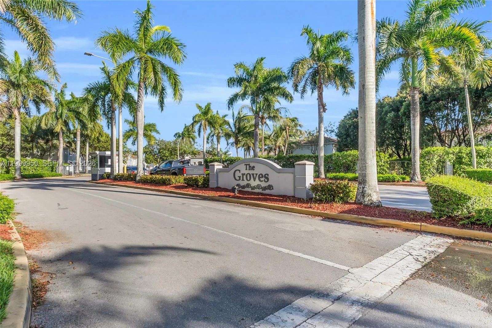 3064 SE 17th Ave, Homestead FL 33035