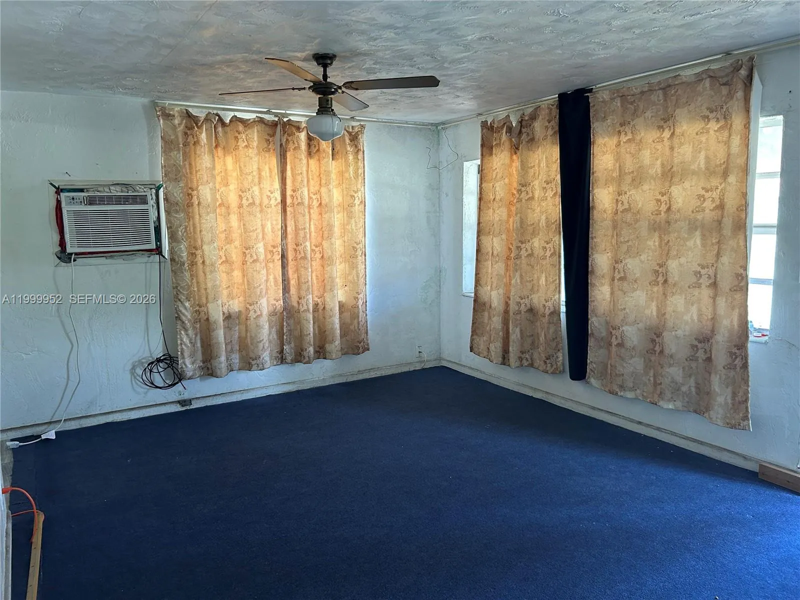 164 SW 2nd Ct, Deerfield Beach FL 33441