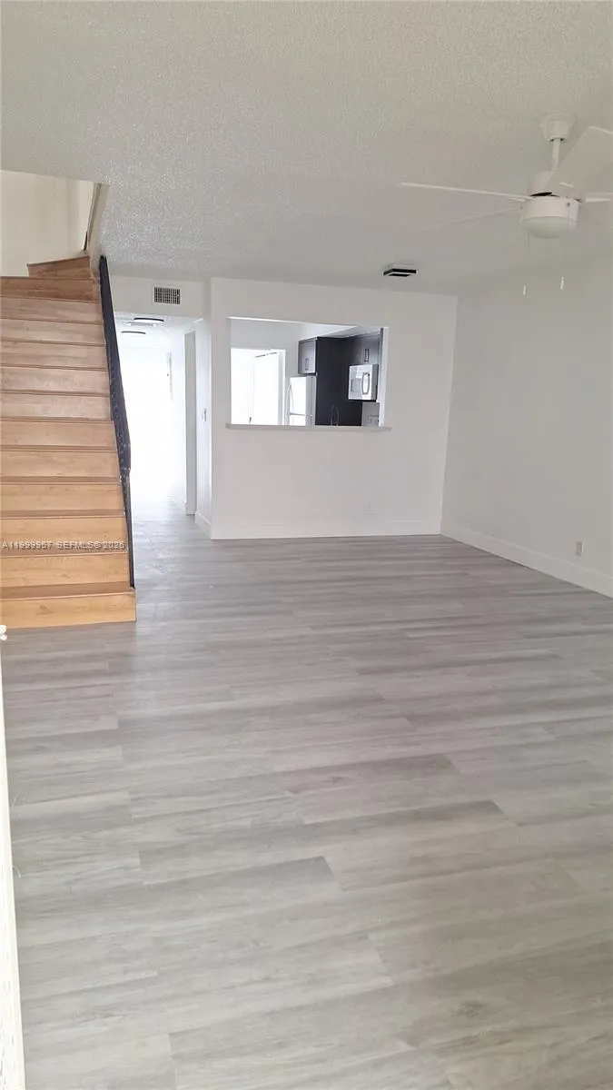 2831 Pierce St # 106, Hollywood FL 33020