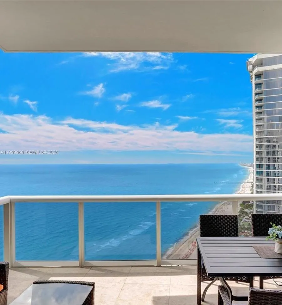 18101 Collins Ave # 5104, Sunny Isles Beach FL 33160