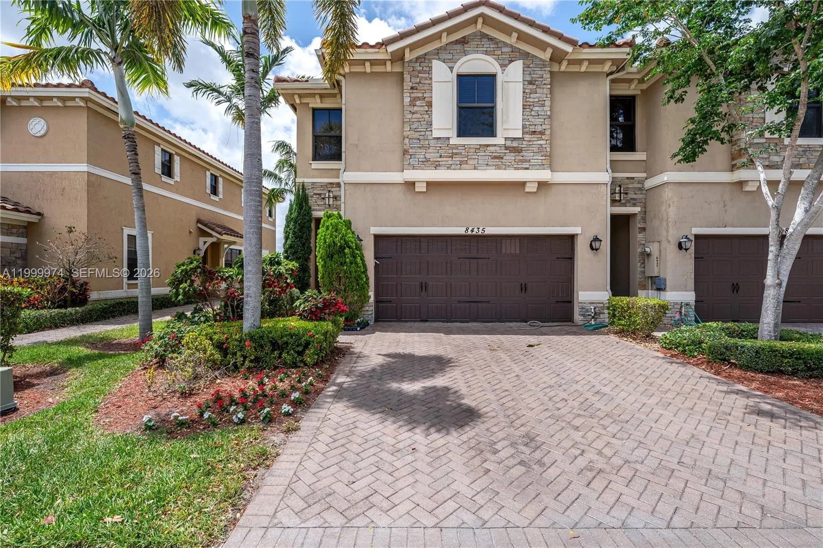 8435 Lakeview Trl, Parkland FL 33076