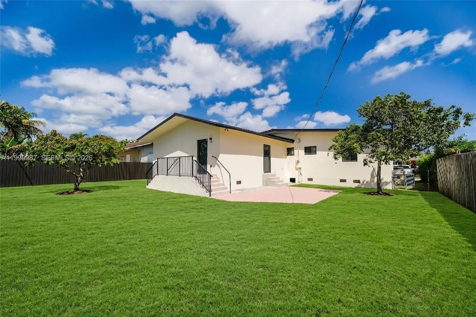 8220 SW 29th St, Miami FL 33155