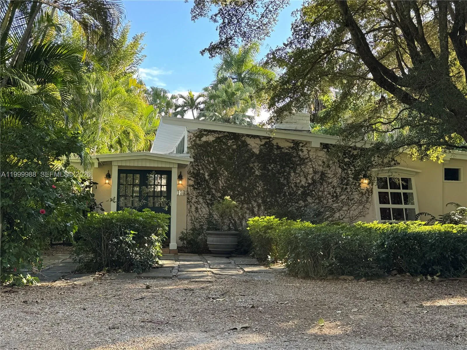 2 bedroom 1 bath for sale at 4134 Ventura Ave, Miami FL 33133