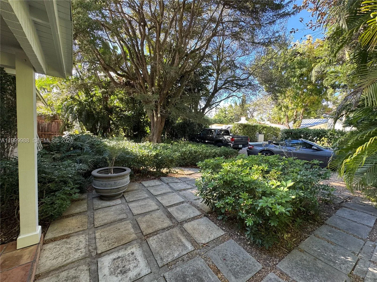 4134 Ventura Ave, Miami FL 33133