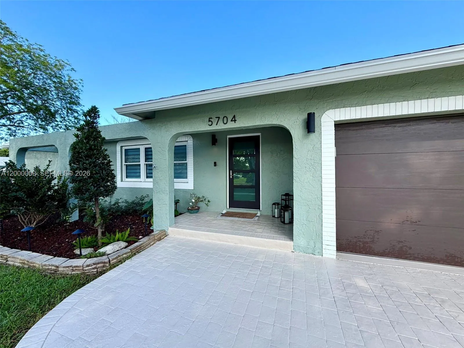 5704 SW 116th Ave, Cooper City FL 33330