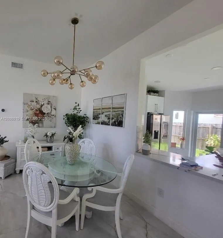 15359 SW 43rd Ln, Miami FL 33185