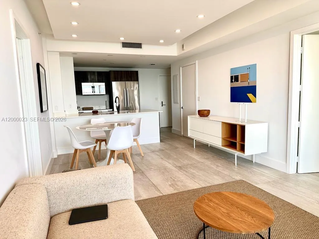 488 NE 18th St # 606, Miami FL 33132