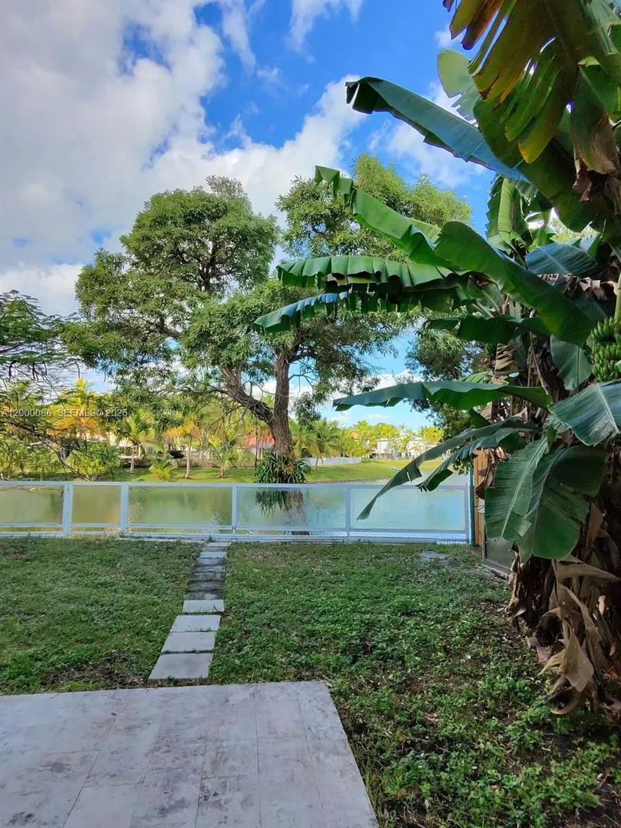 9009 SW 214th St # 9009, Cutler Bay FL 33189