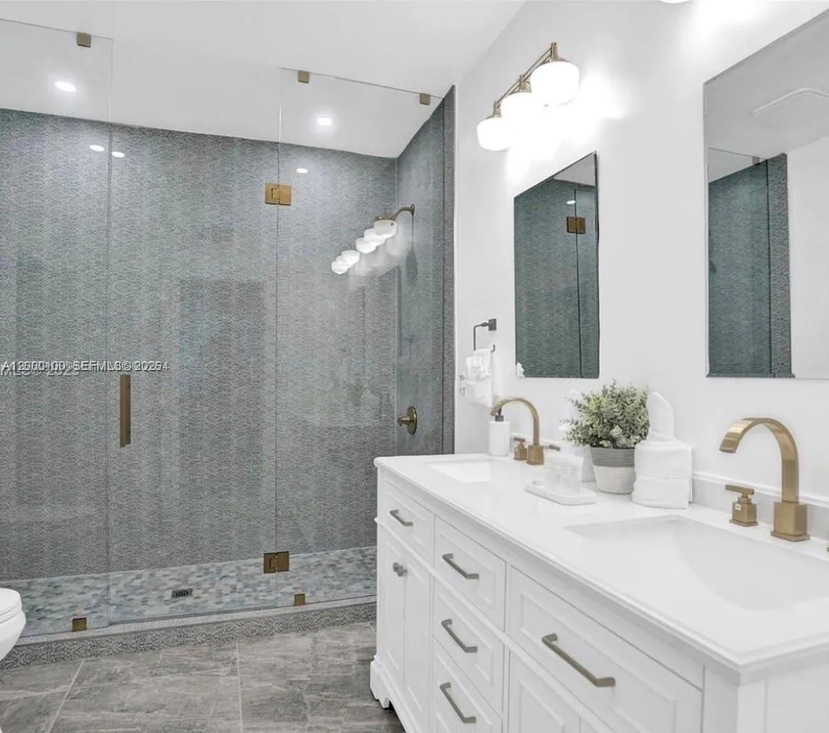 2501 NE 181st St # 0, North Miami Beach FL 33160