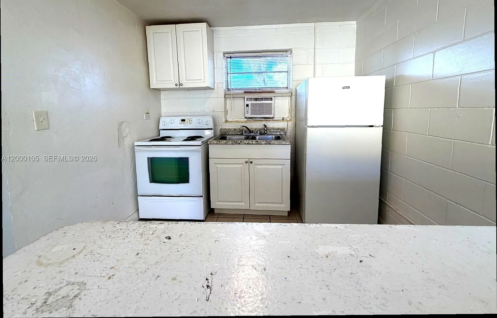 319 Country Club Oval # 3, Daytona FL 32114