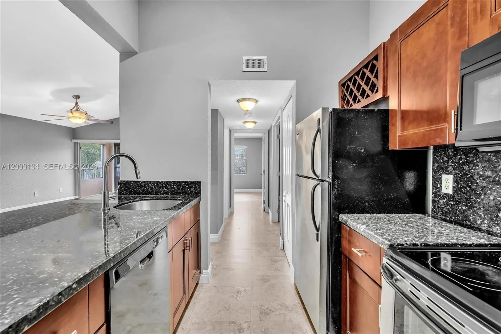 2881 N Oakland Forest Dr # 212, Oakland Park FL 33309