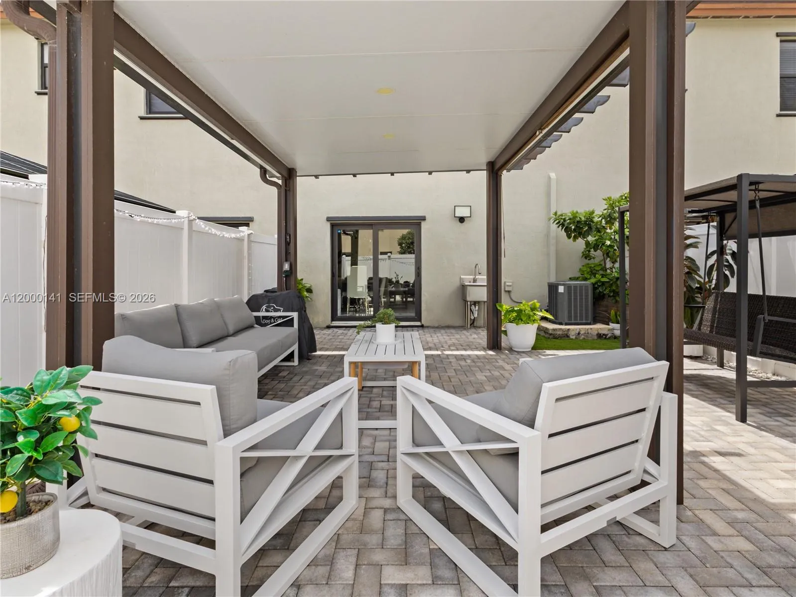 3347 W 106th Ter, Hialeah FL 33018