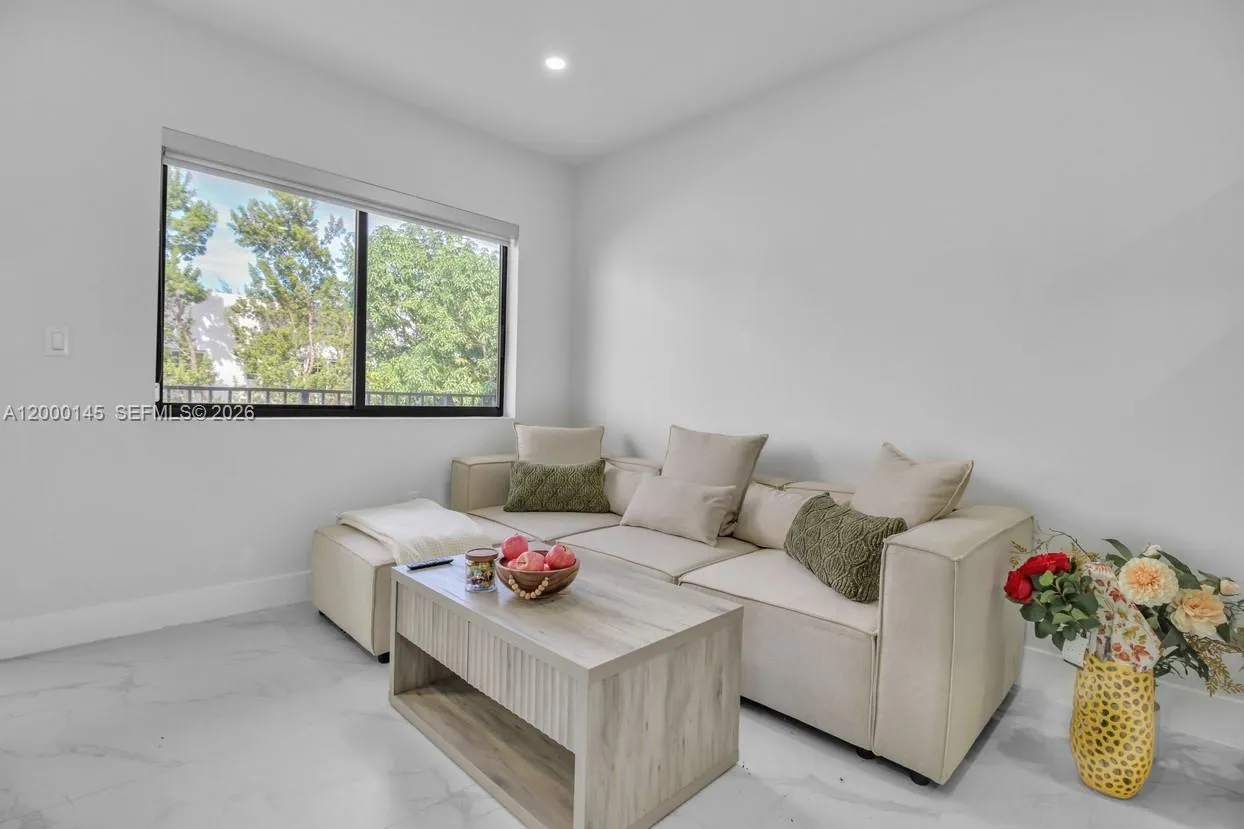 944 Jefferson Ave # 7, Miami Beach FL 33139