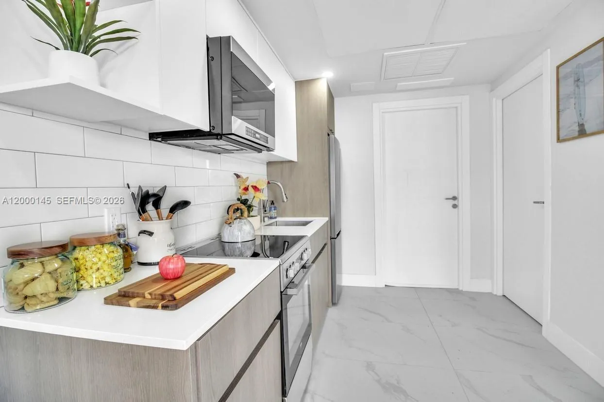 944 Jefferson Ave # 7, Miami Beach FL 33139